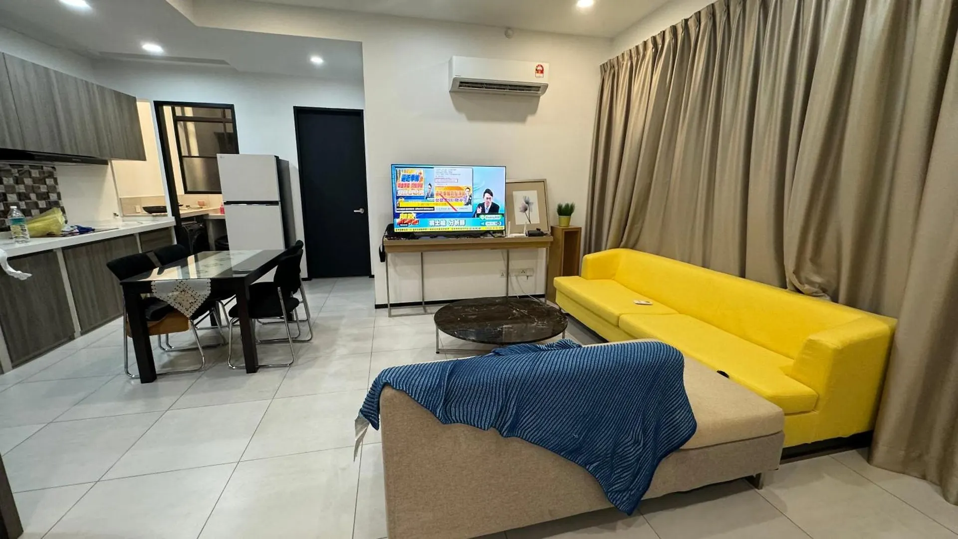 Modern 2Br Home 5 Queen Beds, Near Attractions Jelutong